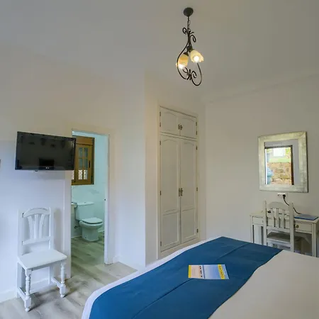 Dulce Nombre Hotel Tarifa
